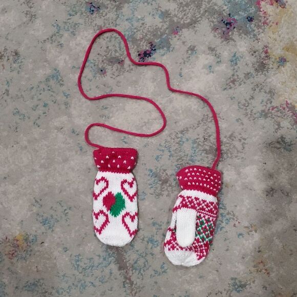 Pink Vintage Children's Snowsuit with Mittens - Picture 9 of 14